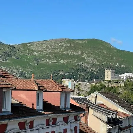 Hotel Vue Sur Le Pic Du Jer/confortable/calme